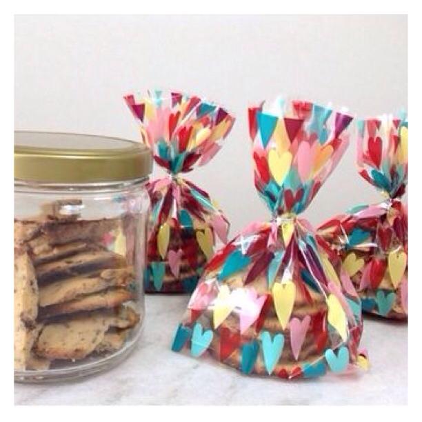 10264631_735050853184190_1543201103_n