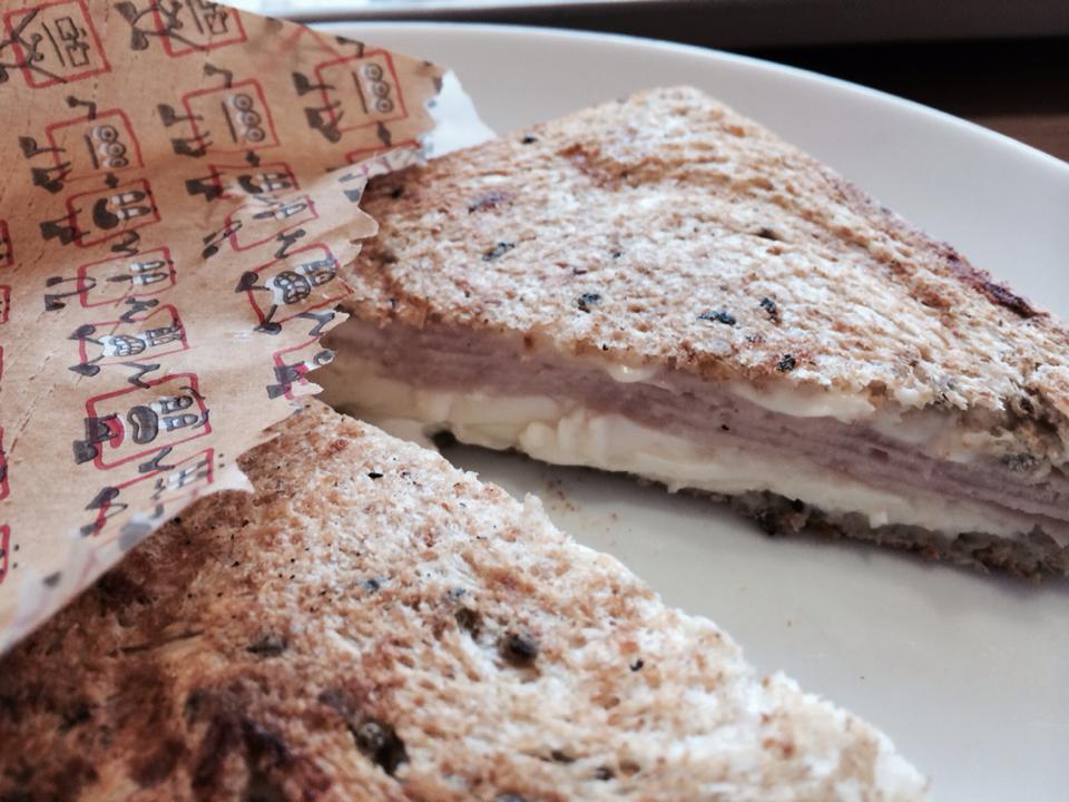 tostex Misto Quente com Queijo Minas