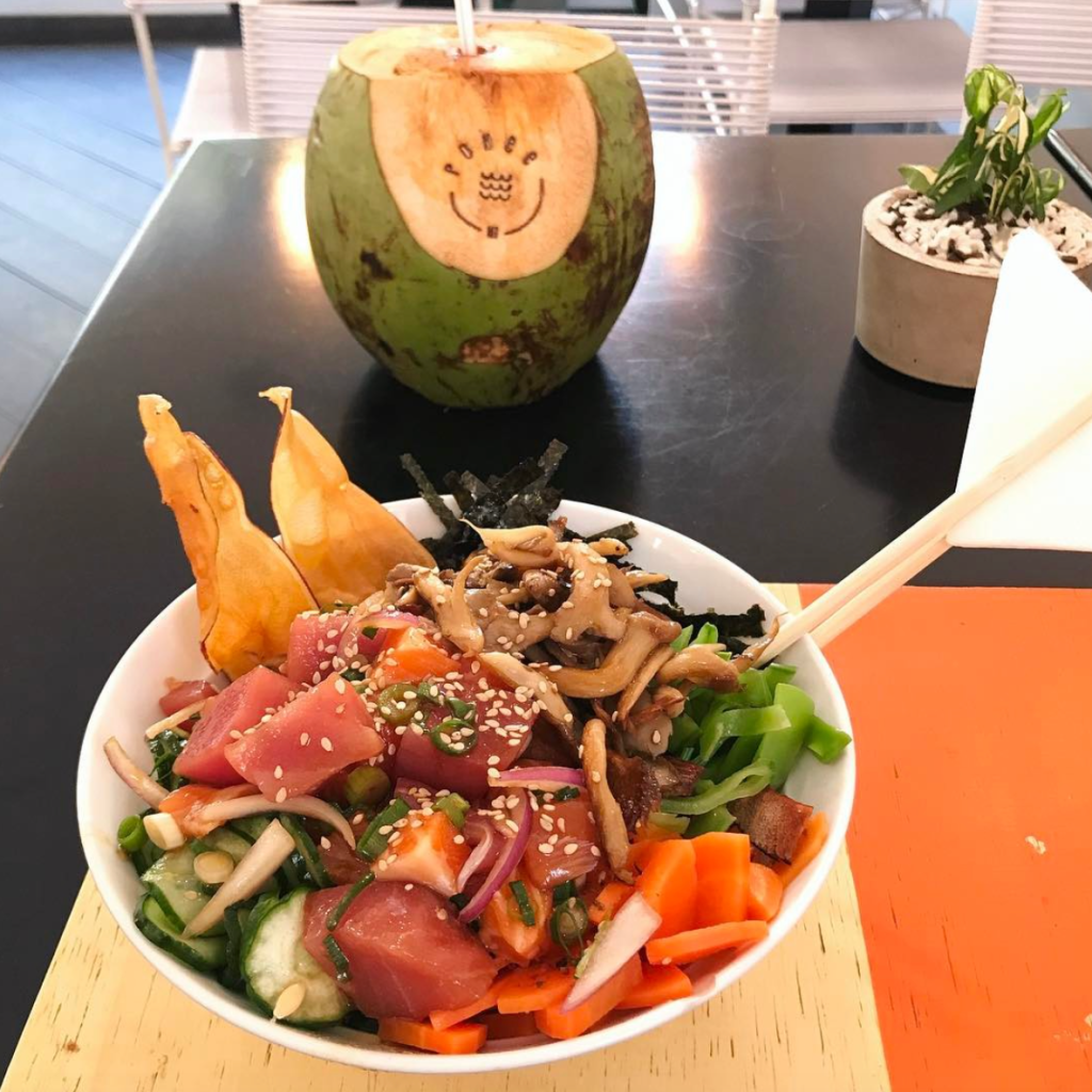 Visitando o Hi Pokee&nbsp;:)