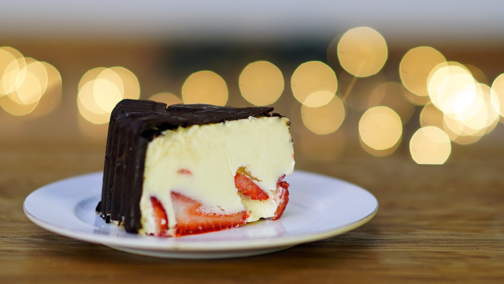 BOMBOM de MORANGO GIGANTE |&nbsp;Receita