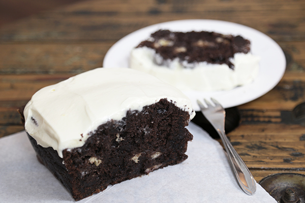 Bolo de Chocolate com Caramelo e Banana |&nbsp;Receita