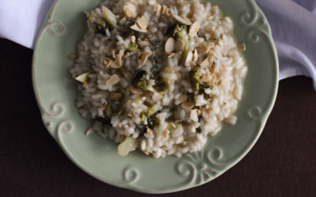 RISOTO de BRÓCOLIS com AMÊNDOAS | Receita&nbsp;Vegana