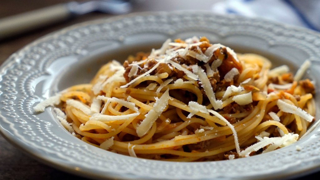 ESPAGUETE à BOLONHESA ORIGINAL |&nbsp;Receita