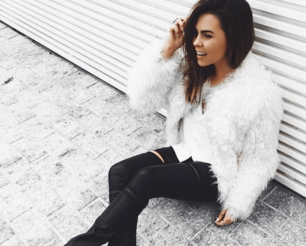 ]A Lojinha de Roupas da Carol Farina&nbsp;<3