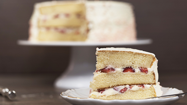 Bolo de Morango com Champagne |&nbsp;Receita